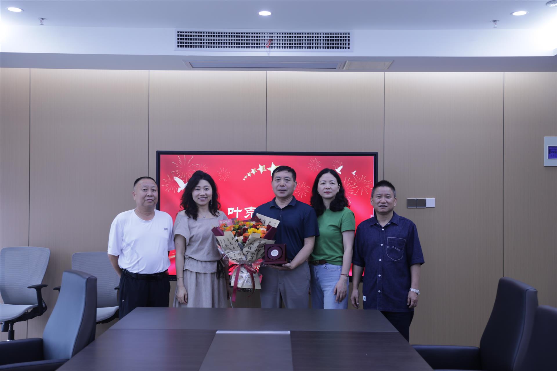 6M5A9715 6M5A9715.JPG