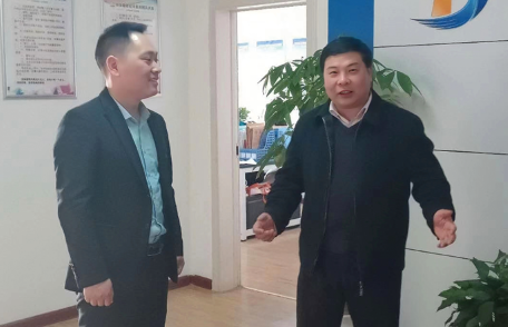 安康職業(yè)技術(shù)學(xué)院副院長(zhǎng)趙德 安一行蒞臨德隆調(diào)研指導(dǎo)工作